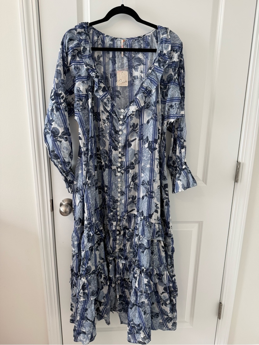 Free People NWT Blue Floral Midi Dress S - Picture 4 of 9